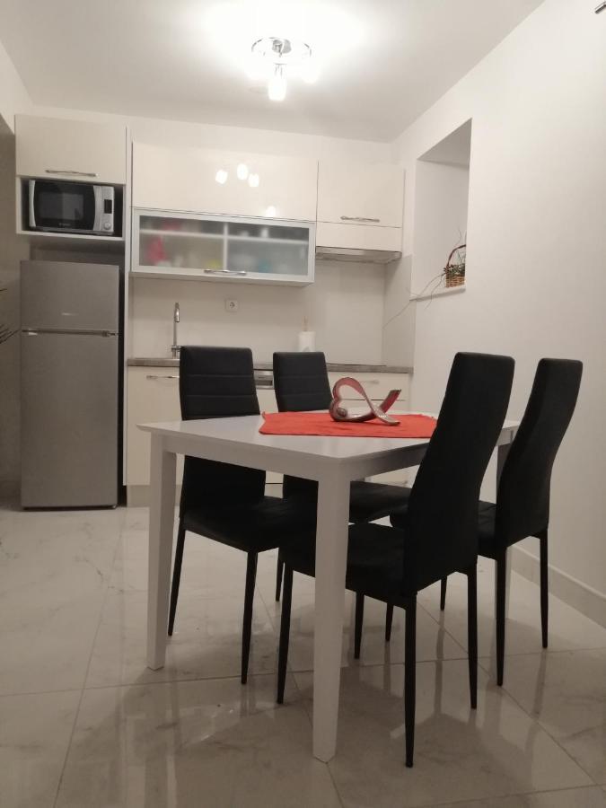 Eden Mediterranean House Vrsine Экстерьер фото