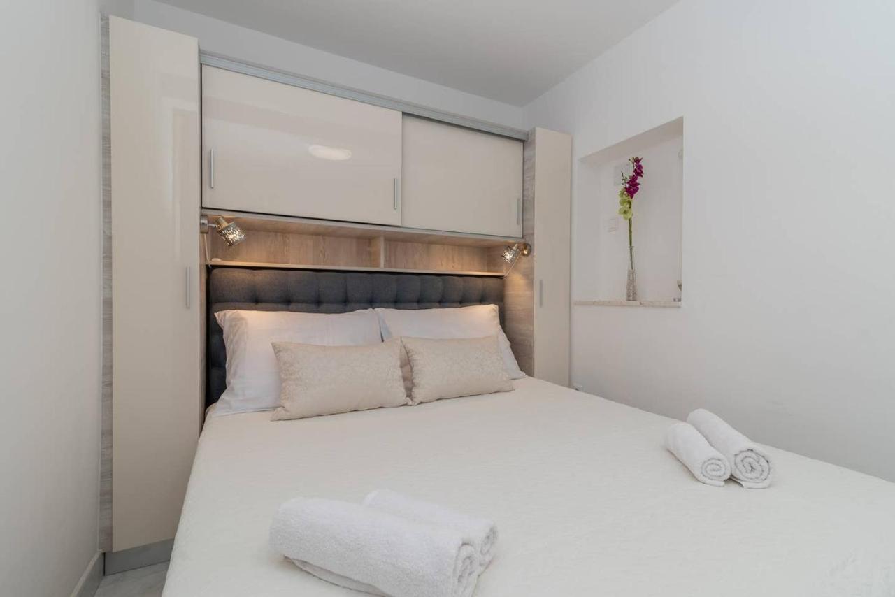 Eden Mediterranean House Vrsine Экстерьер фото
