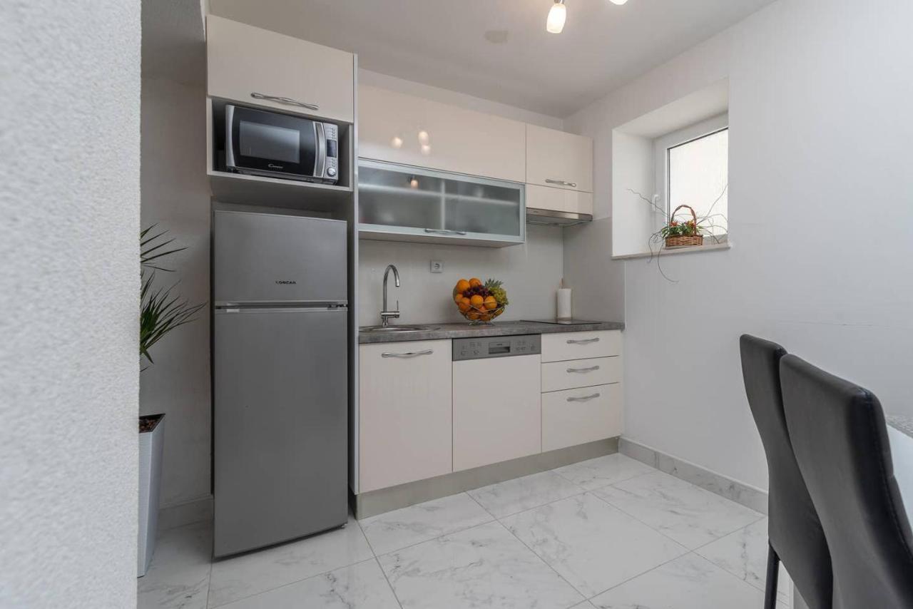 Eden Mediterranean House Vrsine Экстерьер фото