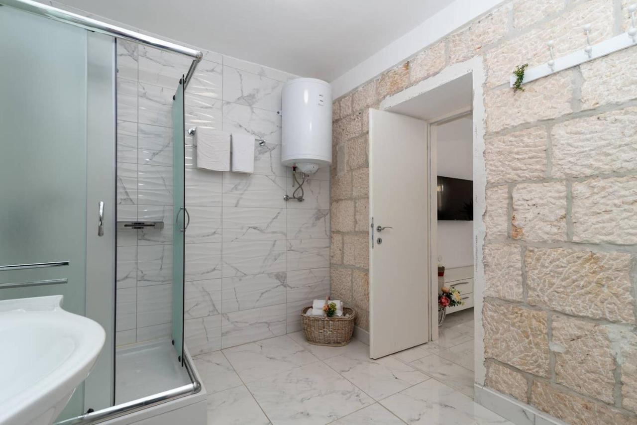 Eden Mediterranean House Vrsine Экстерьер фото
