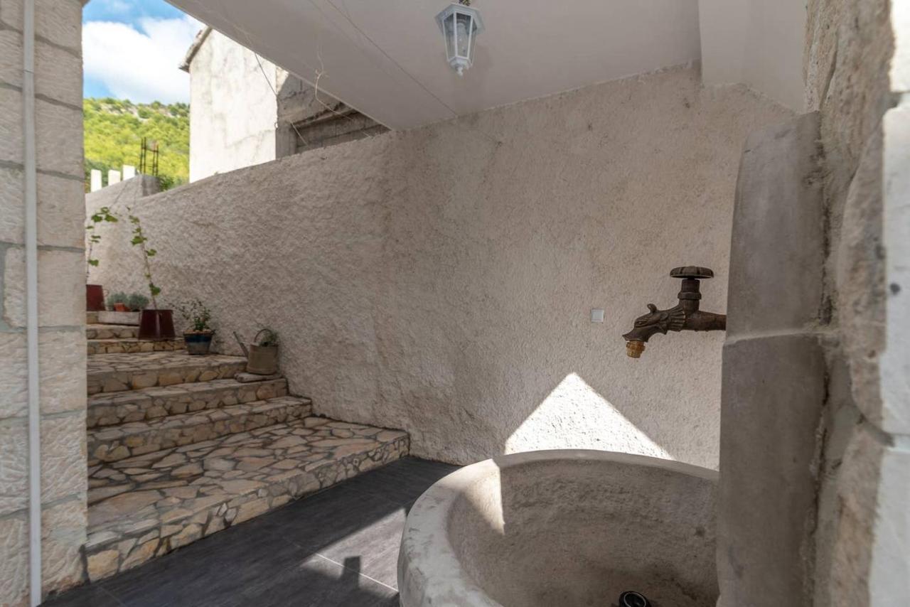 Eden Mediterranean House Vrsine Экстерьер фото