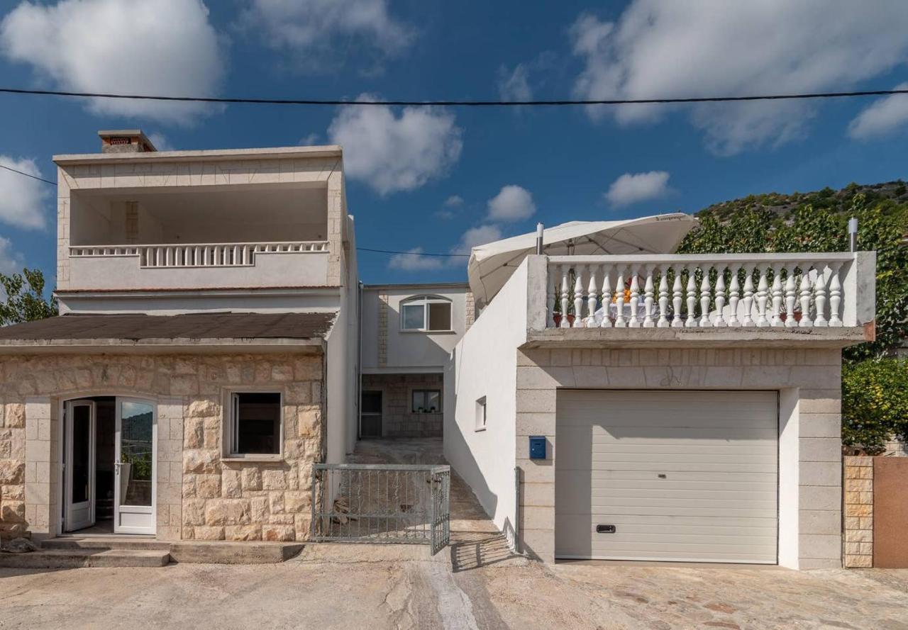 Eden Mediterranean House Vrsine Экстерьер фото