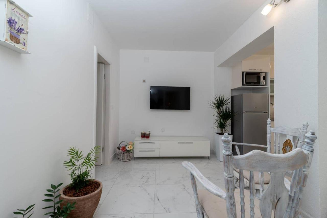 Eden Mediterranean House Vrsine Экстерьер фото