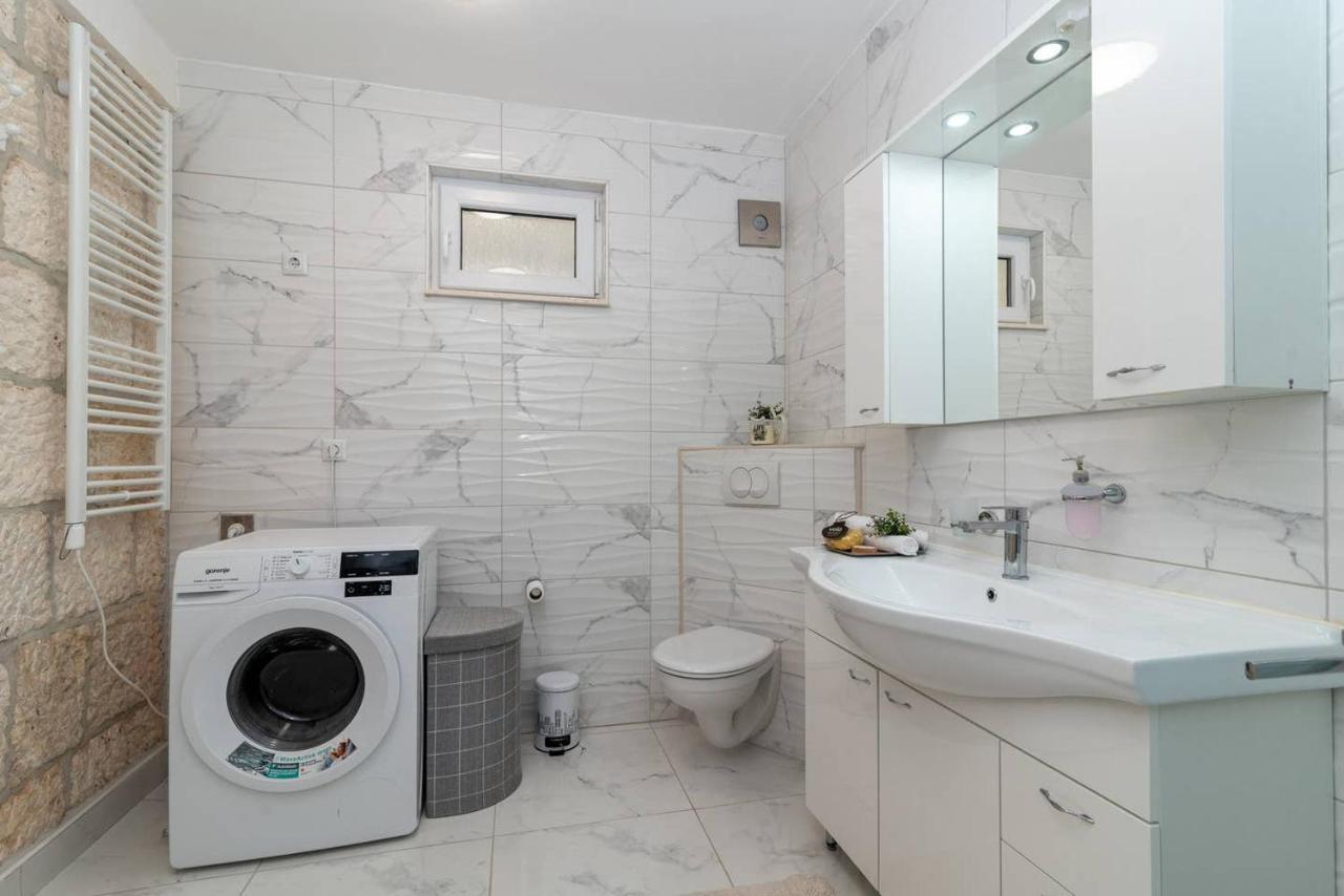 Eden Mediterranean House Vrsine Экстерьер фото