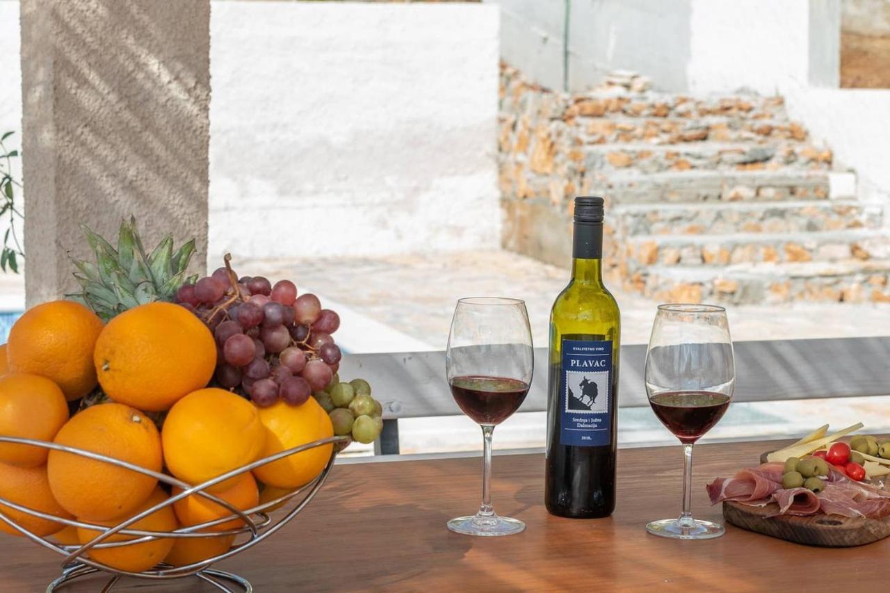 Eden Mediterranean House Vrsine Экстерьер фото